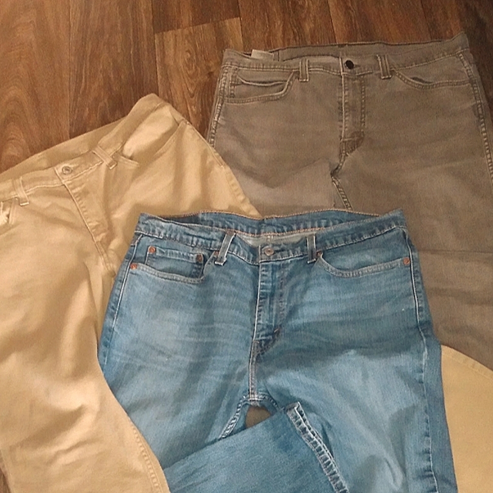 Levi's 511 - 36x30  (3 pair bundle!!)      👖Men' Straight Fit Blue, Grey, Tan.